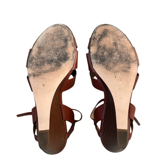 NINE WEST Walnut Brown Sandals w/ Buckle Strap Women 7.5 M, 7-1/2 M - Picture 5 of 6